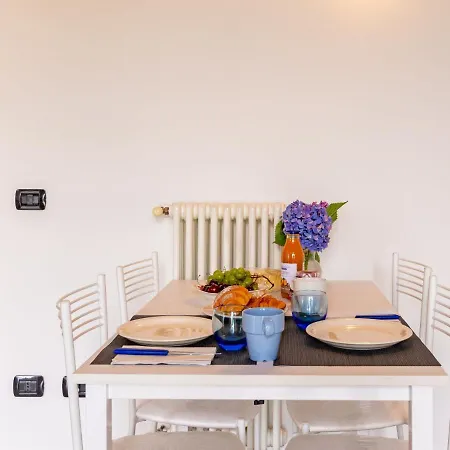Flat 4 By Interhome Lägenhet Sorico
